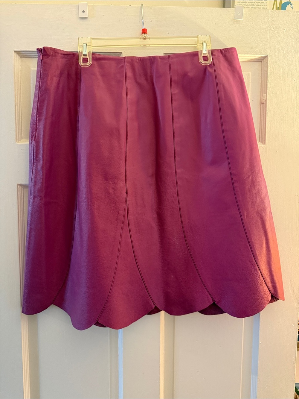 Vintage metrostyle Plum Leather Scallop-Hem Skirt - Picture 3 of 3